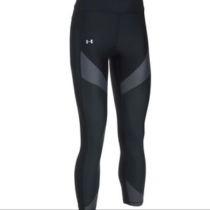Under Armour Color Black / Gray Block Leggings